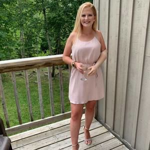 Meet your Posher, Kellie